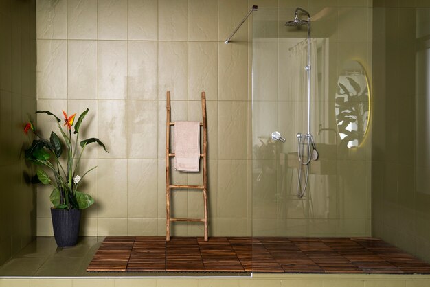 Jak wybrać odpowiedni kształt i materiał swojego prysznica?